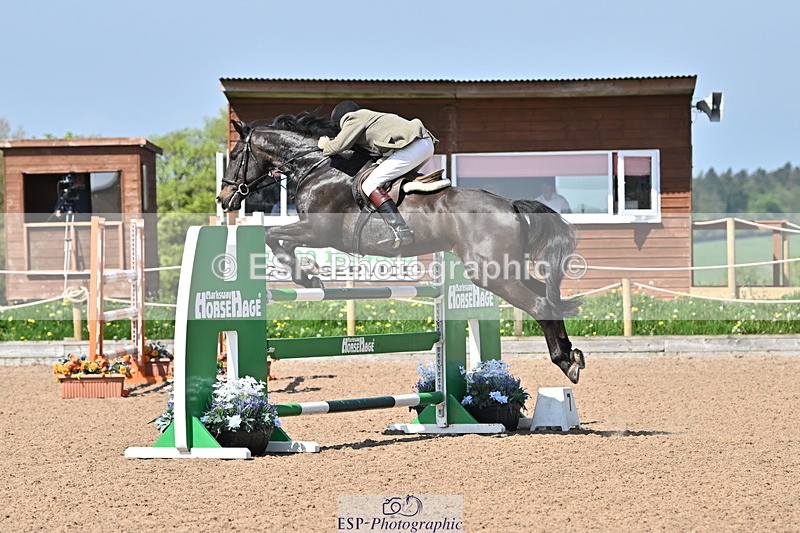 240509A-110730-01048 - Cls 9 Snr 1.20m Open