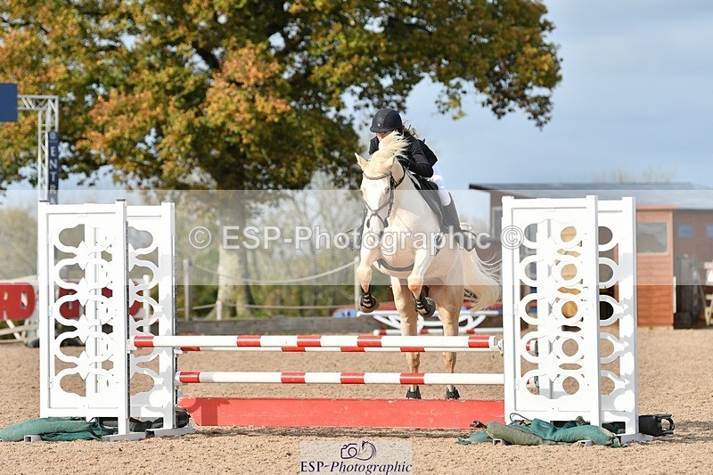 251026-120753-02766 - Cls 23+24 80cm Club and Schools