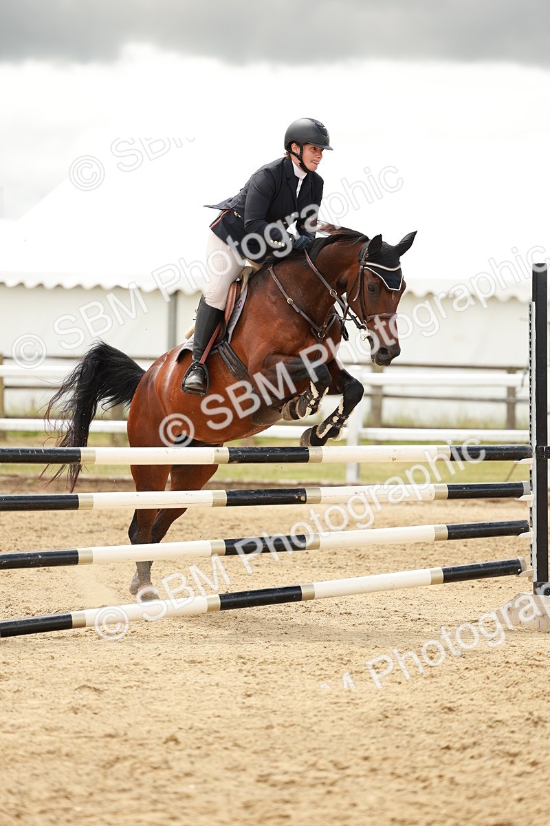 SBM_007301 - Class 2 - Senior Discovery - 1.00m Open