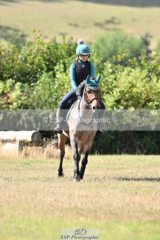 250821B-102551-00117 - Group B - Danielle