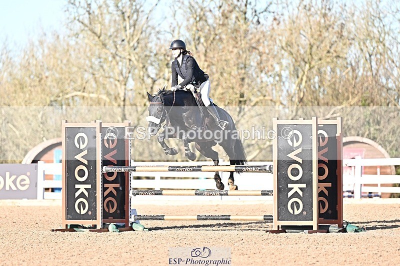 251203-125018-00535 - Cls 4 Newcomers and 1.10m Open