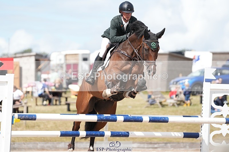 250720-160347-21065 - Cls 4, 3 Star Small Tour