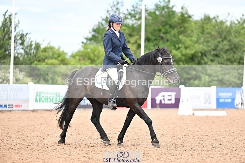 260704-130049-04728 - Cls 4D Senior Intermediate Novice 1