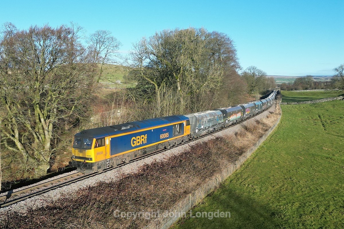 JL - 19.12.24 60085 6D37 Rylstone Quarry - Hunslet, Cracoe - Latest shots