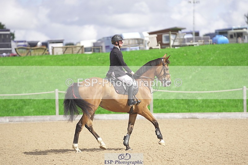 230806A-111408-01536 - Cls 13 Snr Newcomers & 1.10m Open