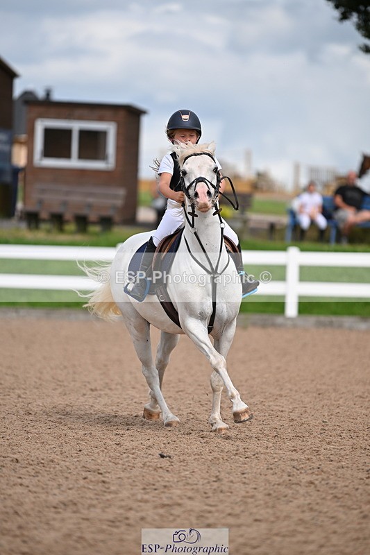 240806A-160145-00188 - Clear Round & 60cm BS Club & Schools