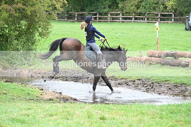 WJ7_1679 - Time at Photographer 13:13 to 13:26