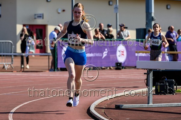 West25Sat-926668 - Track Female Set One