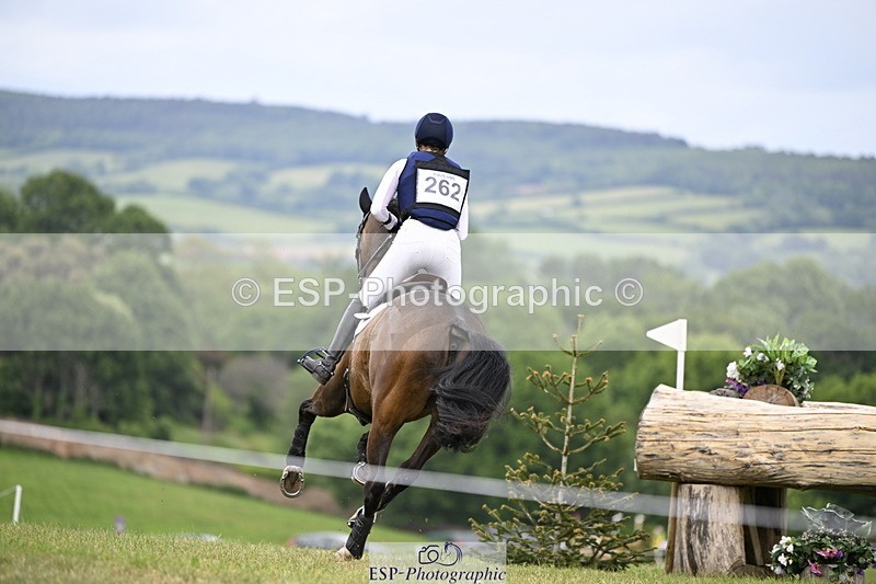 250524A-170152-14657 - C-262-Cosby.Green-LIBERO.D