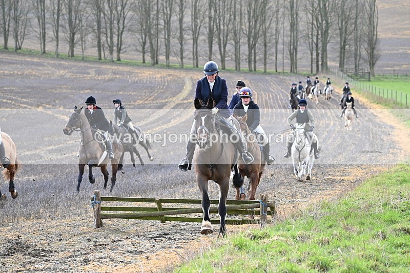 WJ6_8617 - Meet & Line One