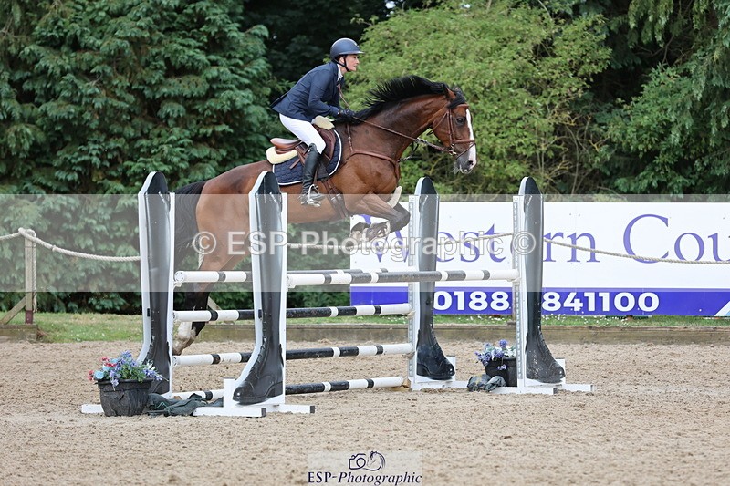 250705A-170714-16352 - Cls 37 1.05m Amateur Quali