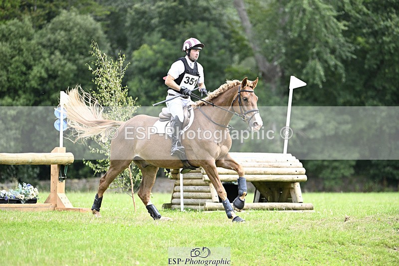 240804-114737-12137 - 351-Rupert_Batting-COOMBELAND_CEVIN