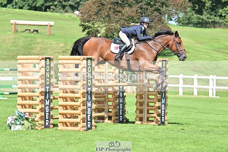230909-113949-05256 - Cls 11 Snr Foxhunter & 1.20m Open