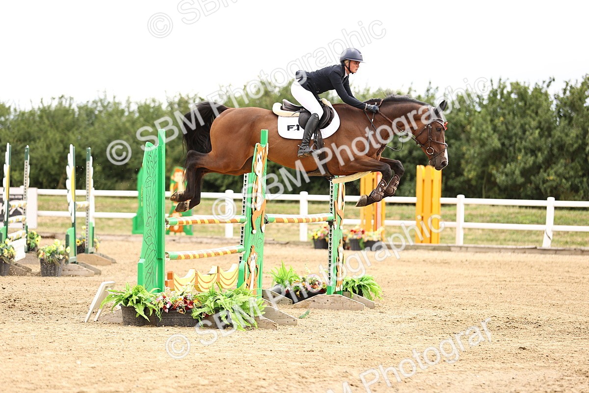 SBM_003098 - Class 21 - Senior Newcomers - 1.10m