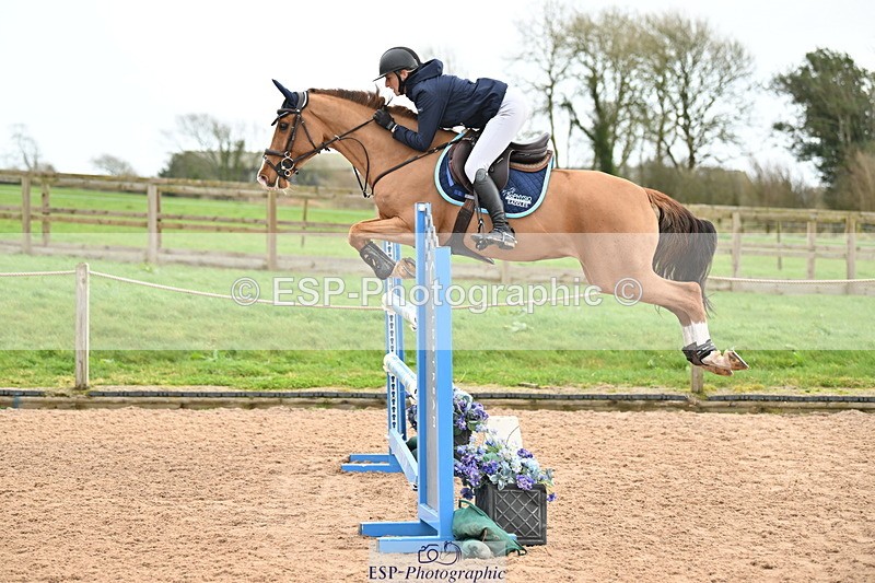 240315A-123945-00995 - Cls 3 Snr Foxhunter