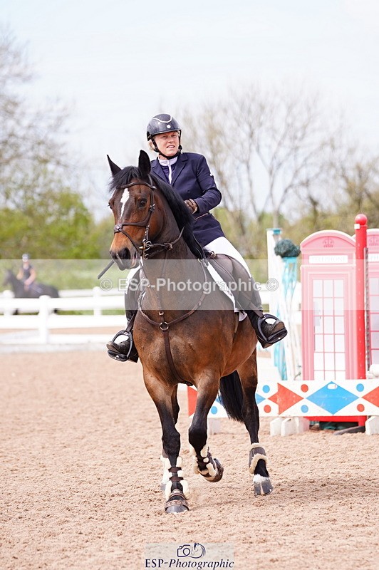 240506A-143404-09542 - Cls 17 Club 60cm