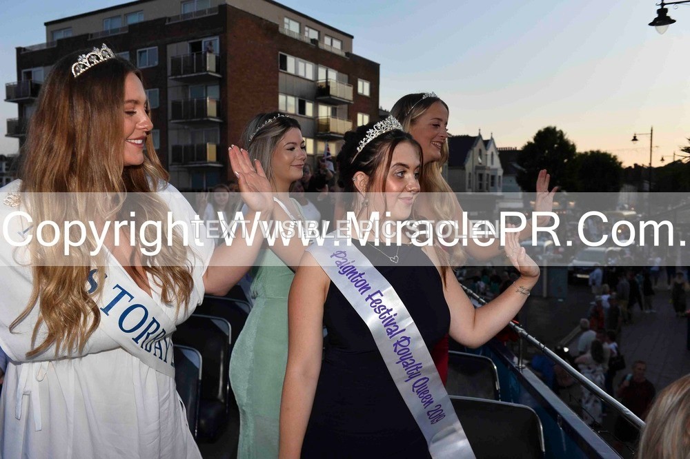 AMC_0516 - Carnival Procession.