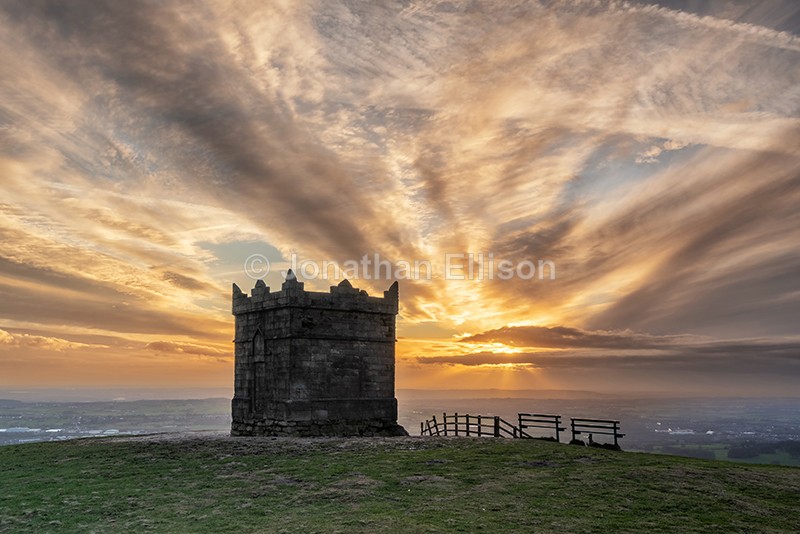 Rivington Pike Sunset - Rivington And Surrounding Areas