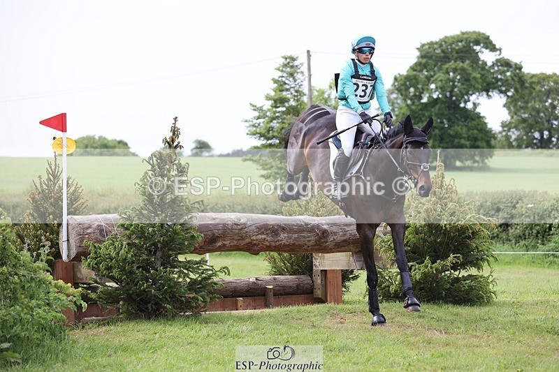 240525-153329-16530 - 237-UNDERDOG_Z-Izzy_Taylor