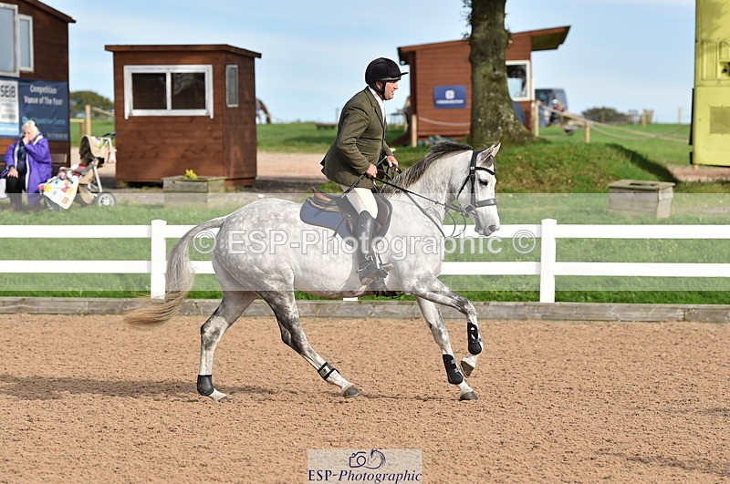 231015A-145950-08850 - Cls 26 1.05m Grand Prix