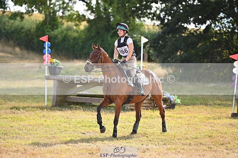 250803A-165916-16905 - S-866-Leia.Massey-DESERT.RAVINE