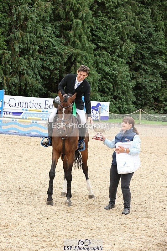 240817-162519-02969 - 06A Snr Fox 1.20m open