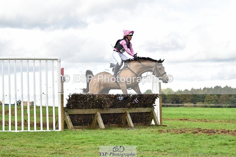 231021-145538-18995 - 498-SILVERLININGS.APHRODITE-Emily.Dobson-SC+XC