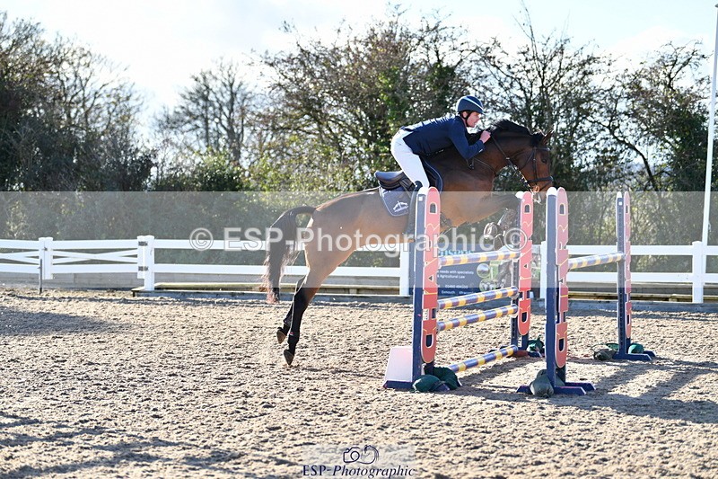 231110A-151854-01003 - Cls 6 Foxhunter & 1.20m Open
