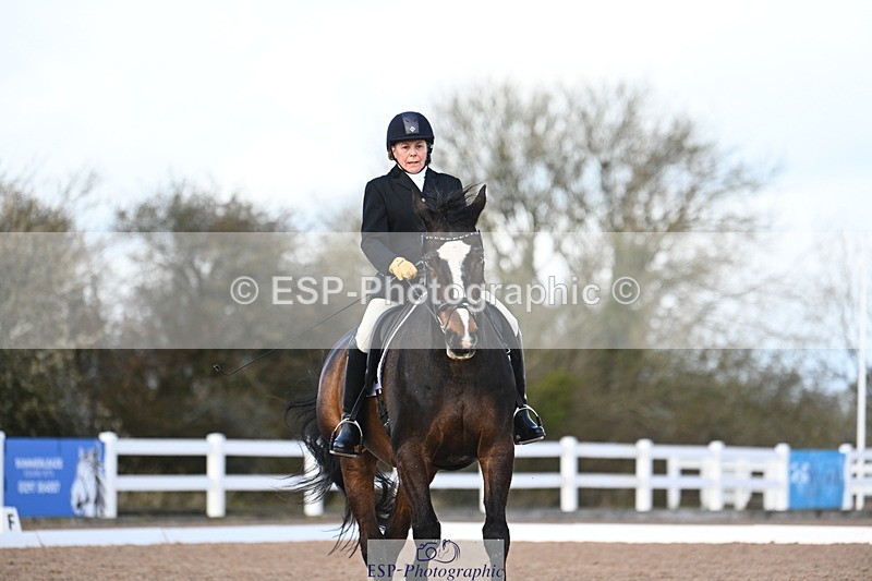 240323A-133042-03114 - UnA Medium 71