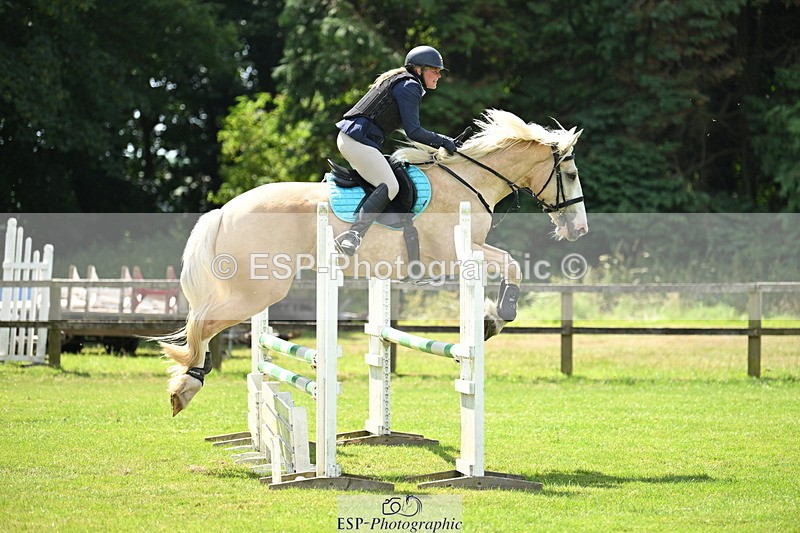 250704A-105801-07116 - Cls 25 Snr British Novice and 90cm