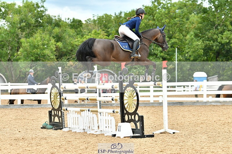 230721A-143631-07003 - Cls 22, 1 Star Gold 1.30m