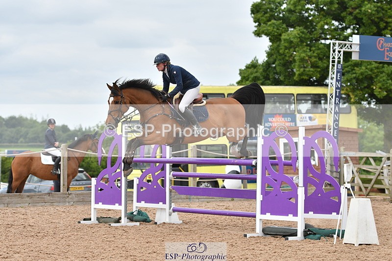 240609A-141909-06111 - Cls 19 Snr Foxhunter and 1.20m Open