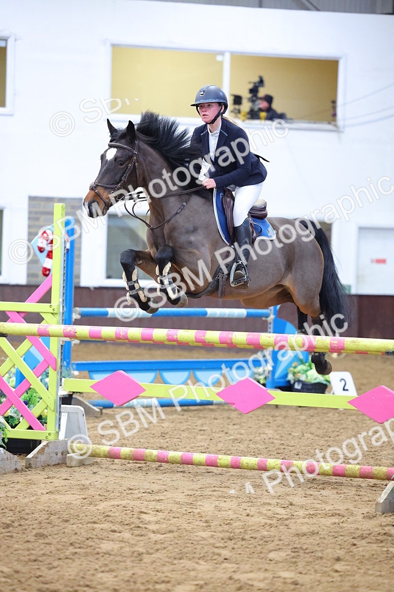 SBM_003140 - Class 15 - Senior Newcomers 1.10m