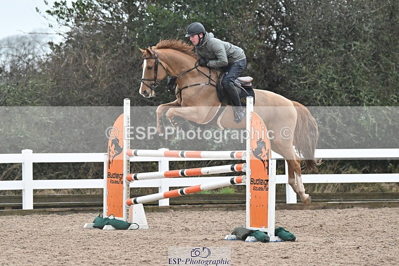 240225A-134307-05538 - Cls 21 Newcomers and 1.10m Open