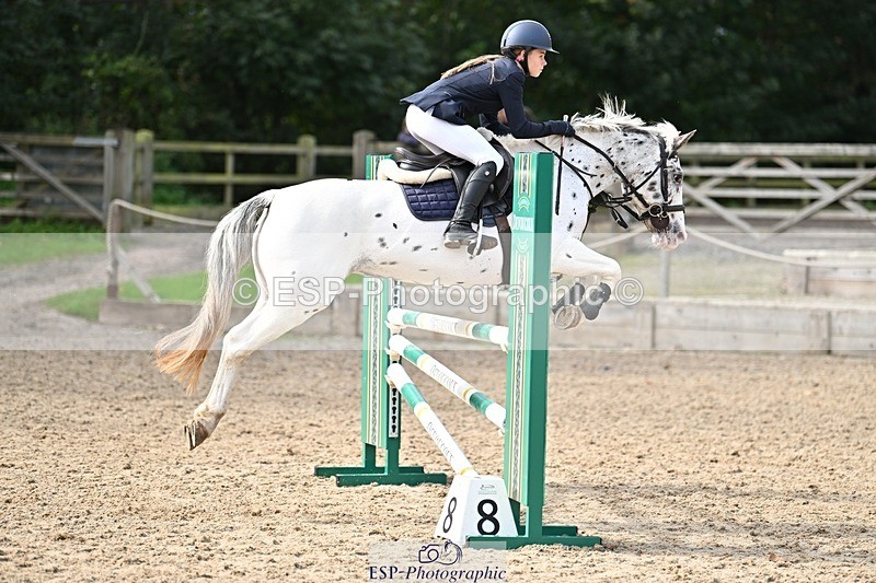 230930-115138-00416 - Cls 4 Pony Newcomers & 1m Open