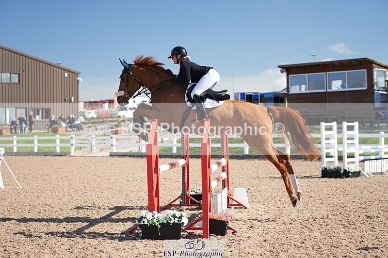 250329-102207-03606 - Cls 20 British Novice and 90cm