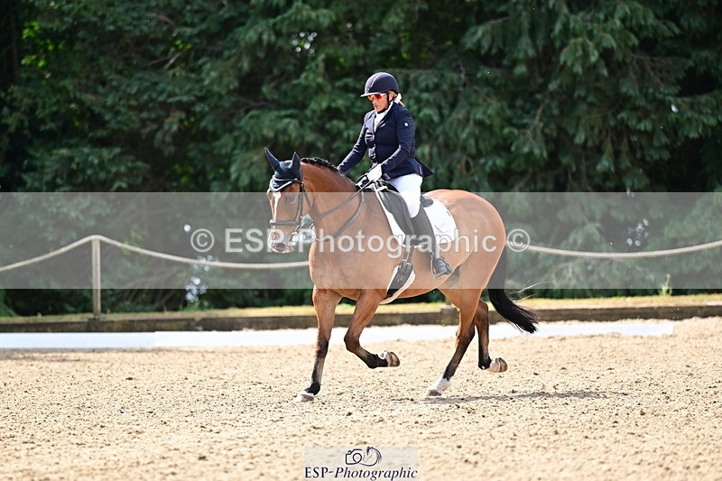 260802A-105258-05615 - Novice Silver break - break