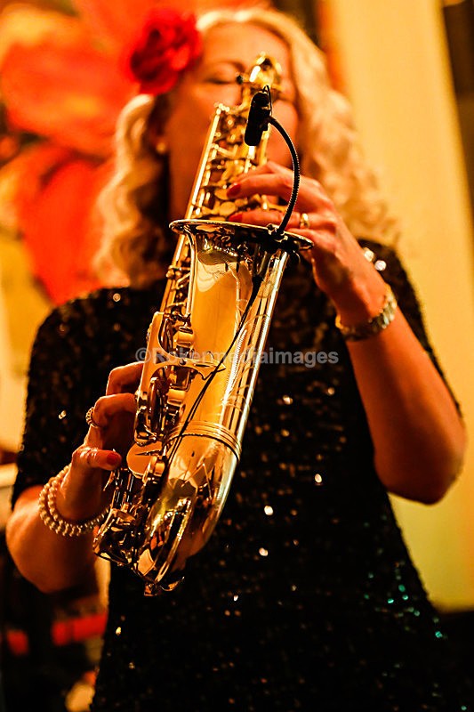 KC_052 - Kim Cypher Band