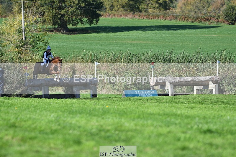251024A-124012-11627 - B-137-Josie.Reid