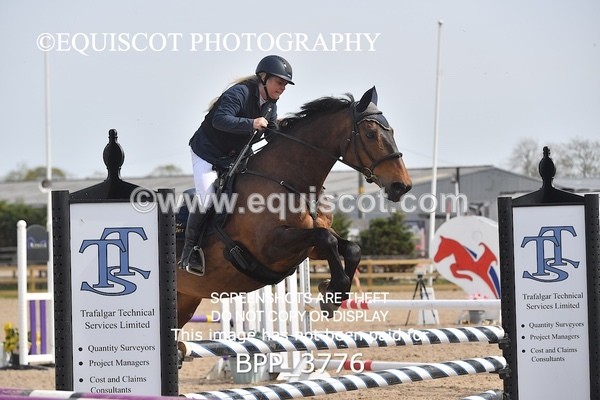 BPP_3776 - CLASS 3 Senior British Novice/ 90cm Open