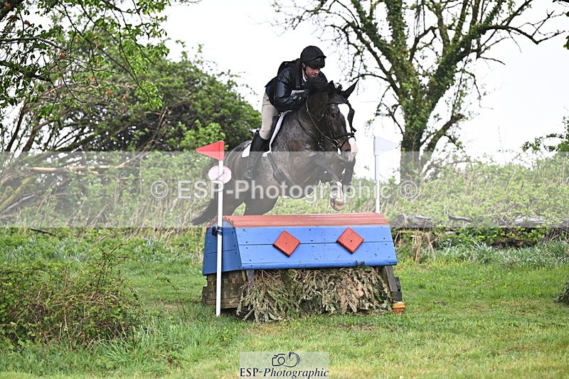 250418-111657-02292 - 058-Tom.Sloper-JUST.A.MIRACLE