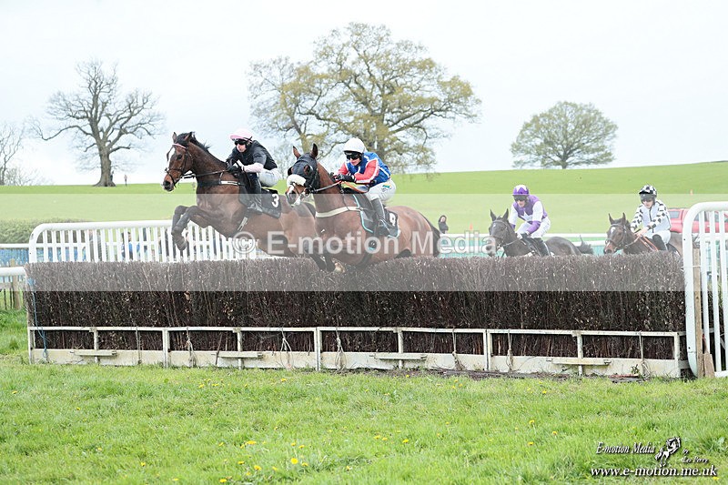 PtP 180426 1326 - Worcestershire Hunt PtP Chaddesley Corbett 18/04/26