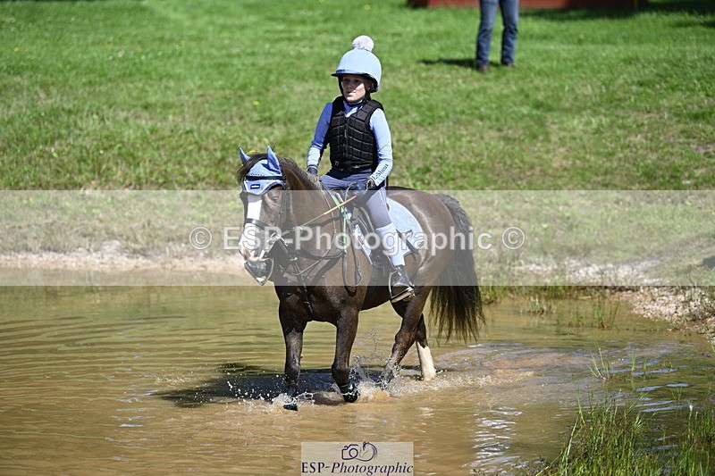 240728B-112108-00911 - Theo's Group XC