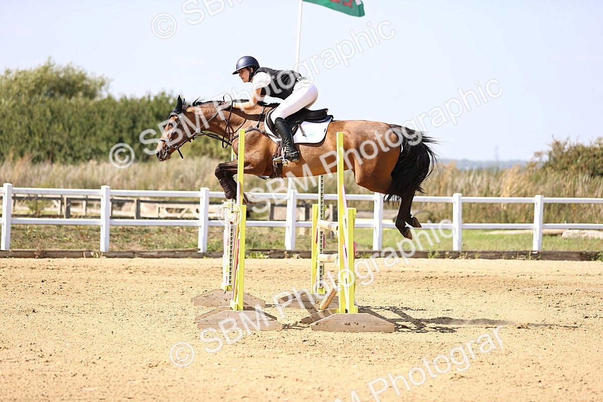 SBM_006854 - Class 13 - Senior Newcomers - 1.10m