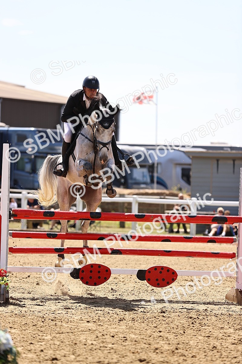 SBM_010101 - Class 9 - Senior Foxhunter - 1.20m Open