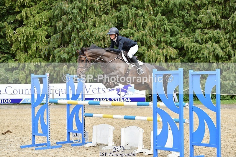 230713-151024-28929 - Cls 68 Foxhunter & 1.20m Open
