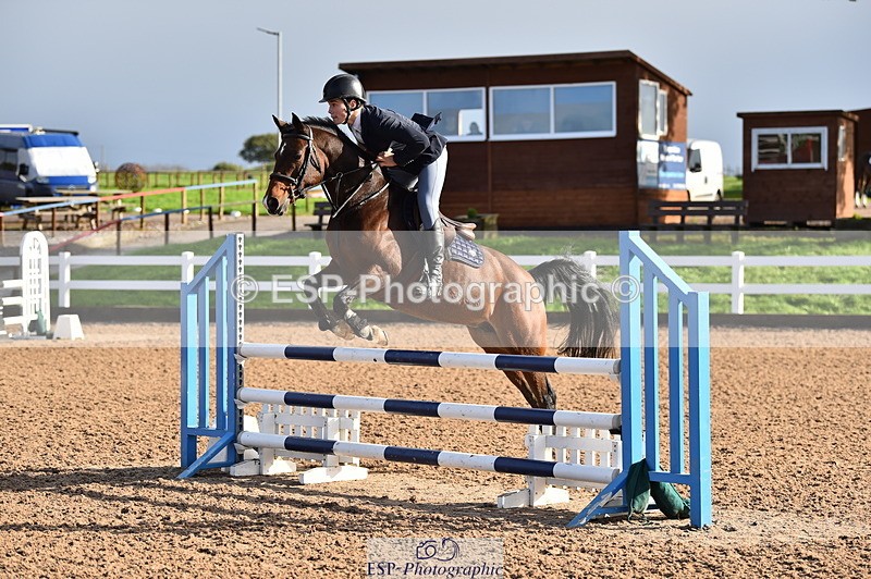 231029A-104512-02797 - Pony Discovery & 90cm Open