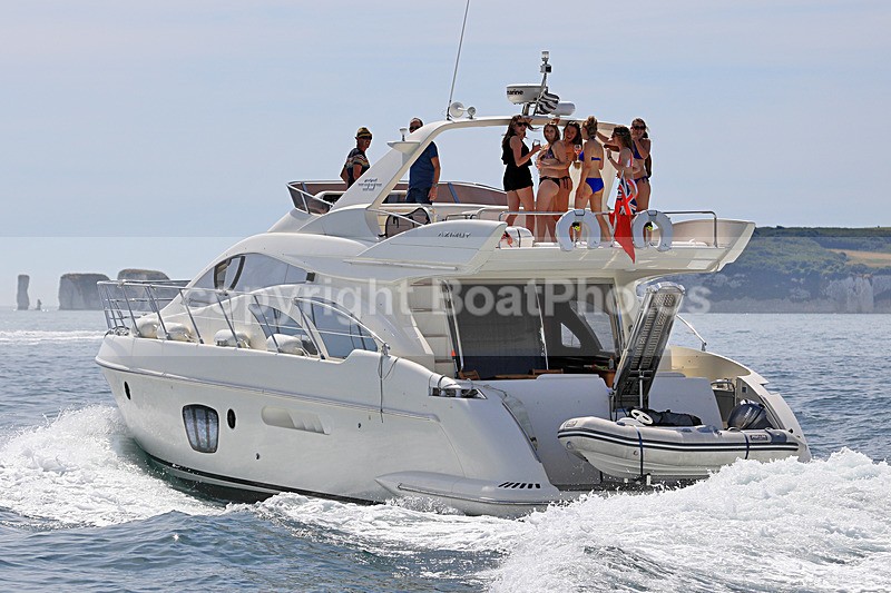180804 STELLA - AZIMUT 55 1Y3A4544 - Flybridge Cruisers