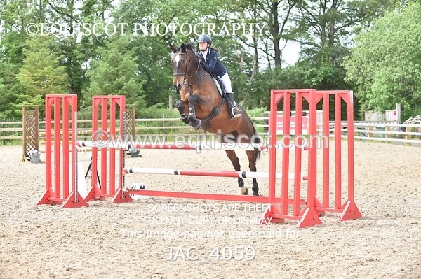 JAC_4059 - CLASS 4 - SAT -Senior Newcomers/ 1.10m Open