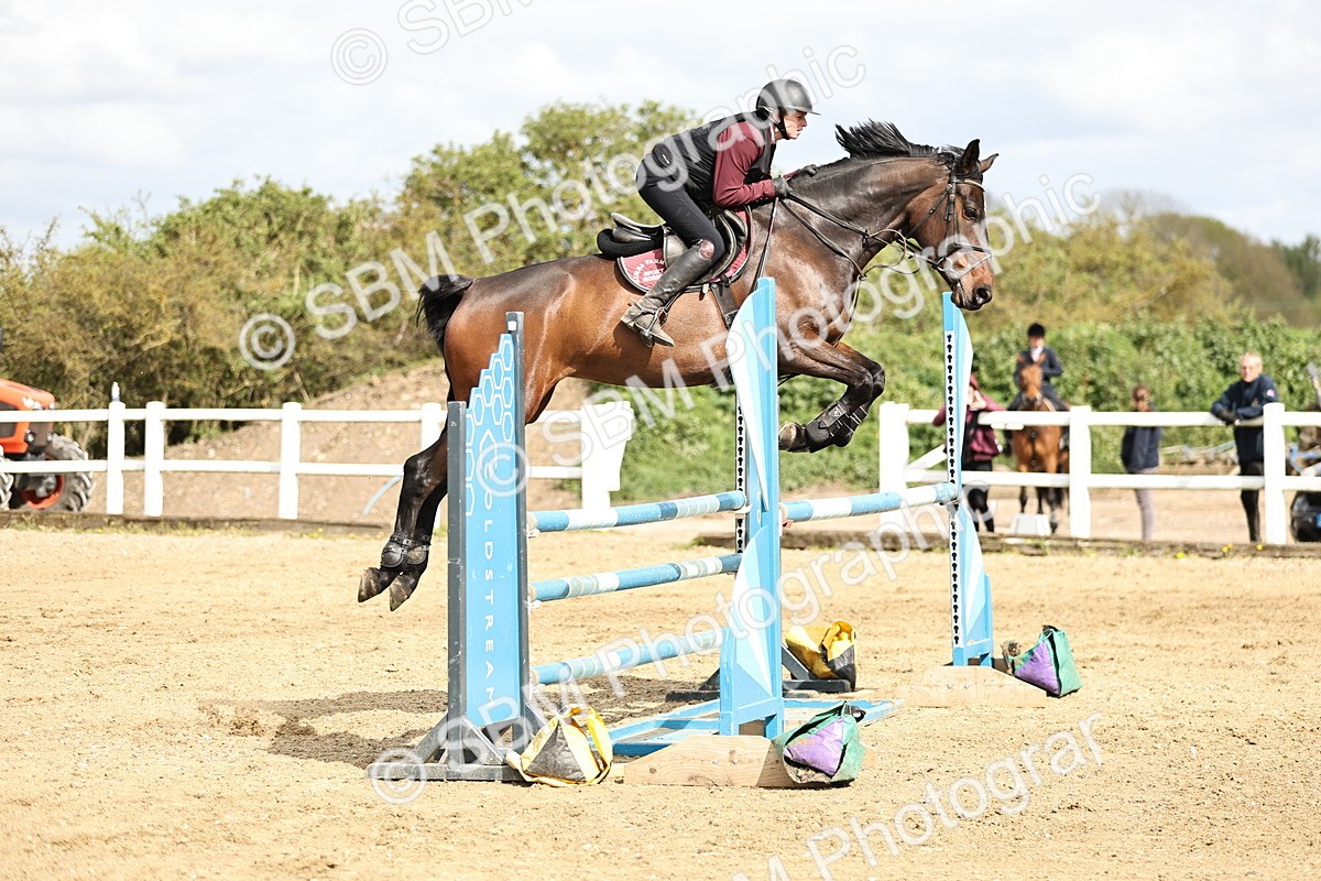 SBM_001348 - Class 4 - Senior Newcomers - 1.10m